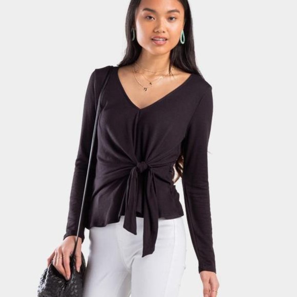 Francesca's | NWT Jaida Front Tie Top 💠 - Picture 4 of 10